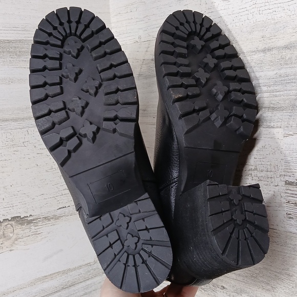 NEW MIA Jody Ribbed Round Toe Block Heel Chelsea Ankle Boots #542 - Picture 9 of 11